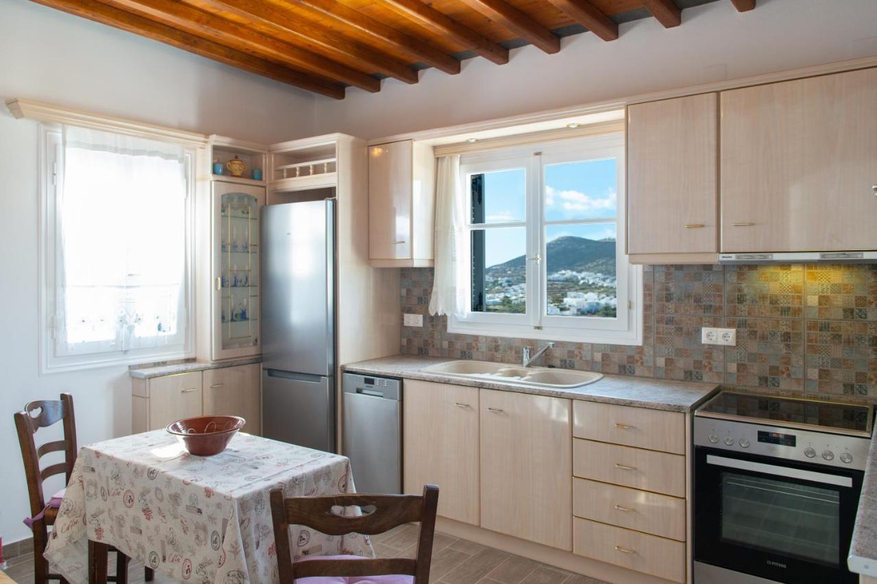 Mosxa House Apartment Artemonas Екстериор снимка