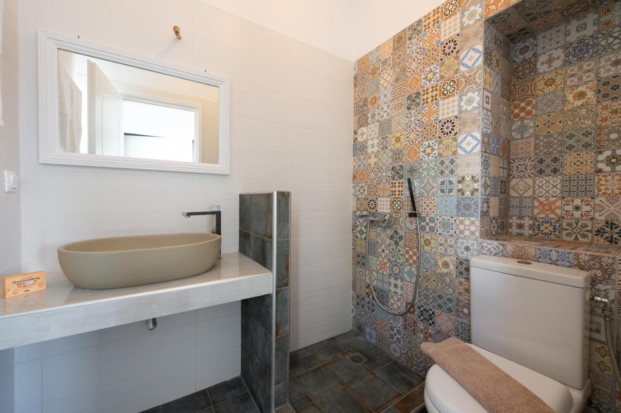Mosxa House Apartment Artemonas Екстериор снимка